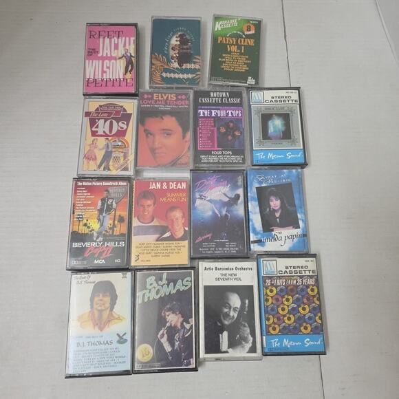 Huge Lot Of 15 Music Cassette Tapes Motown, 1940's-1980's Original Cases - Picture 1 of 4